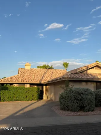 $2,400 | 457 South Meadows Drive, Chandler, AZ 85224