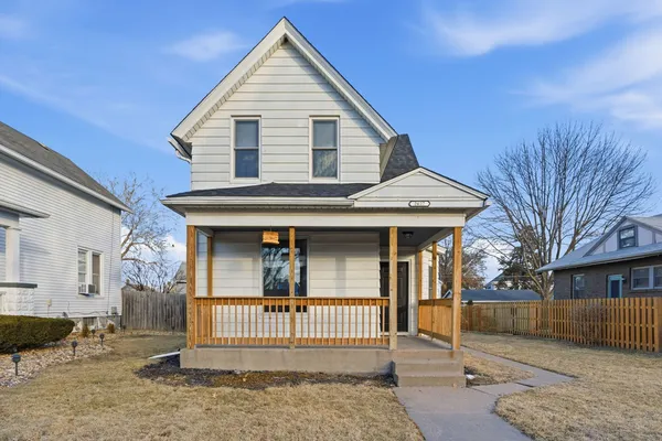 $169,500 | 2627 Fair Avenue, Davenport, IA 52803