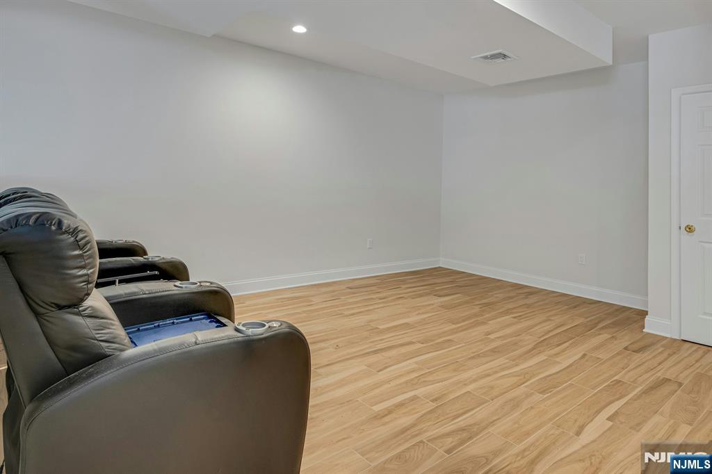 1364 Tabor Road Morris Plains, NJ 07950 - Photo 31 of 35