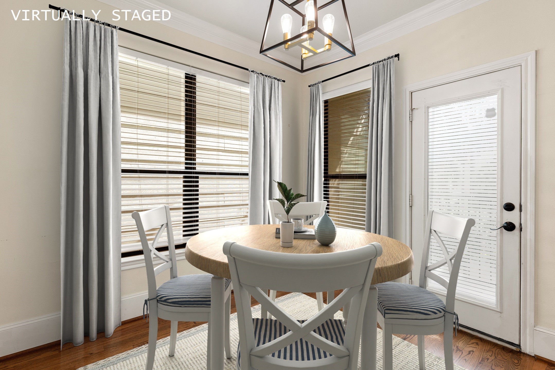 1353 Studer Street Houston, TX 77007 - Photo 12 of 35 a dining room with furniture and window