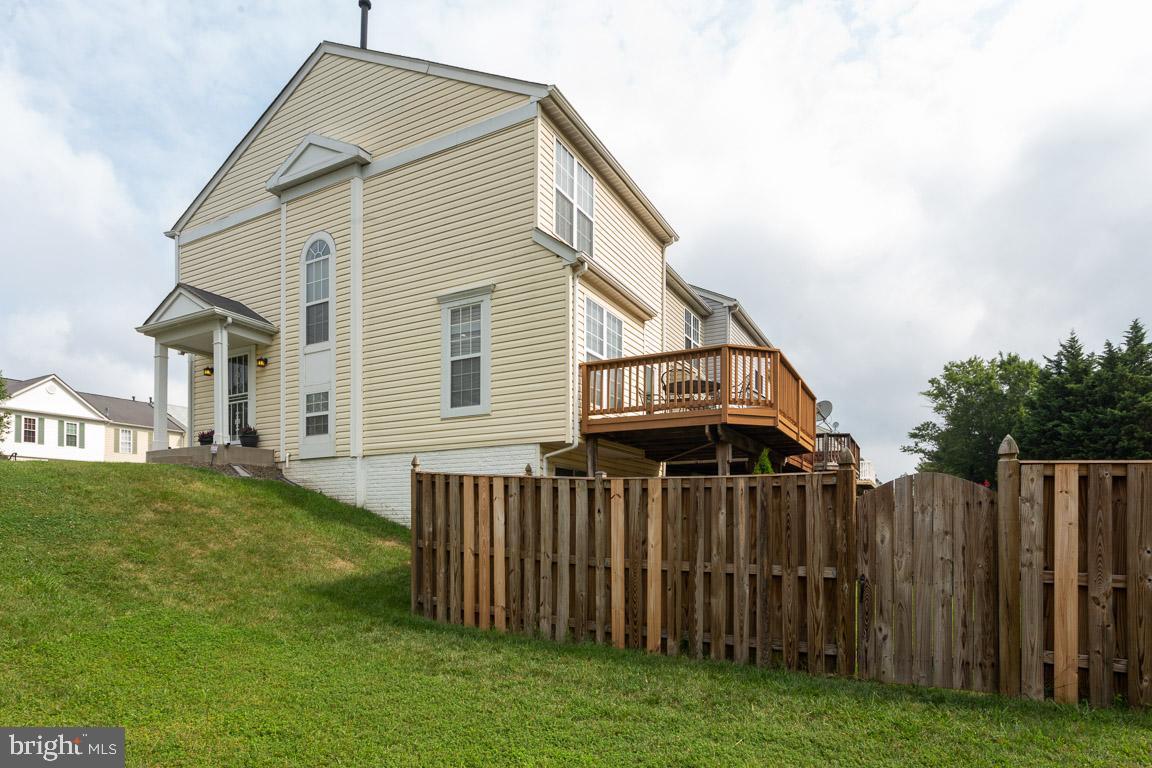 7385 Maury Road Baltimore, MD 21244 - Photo 3 of 33