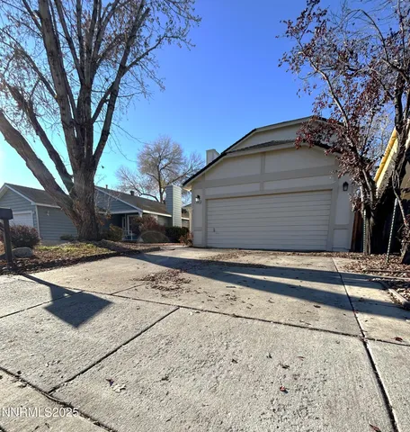 $2,400 | 2205 Morninglory Drive, Sparks, NV 89434