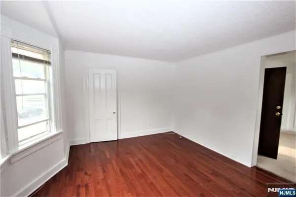 $1,650 | 58 Monsignor Owens Place, Nutley, NJ 07110