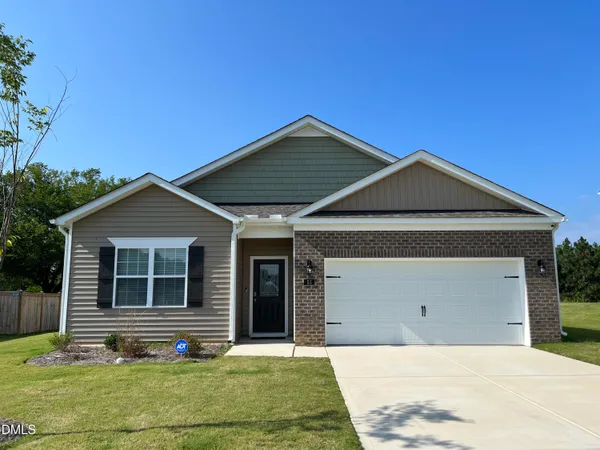 $2,000 | 51 Blue Aspen Drive, Fuquay-Varina, NC 27526