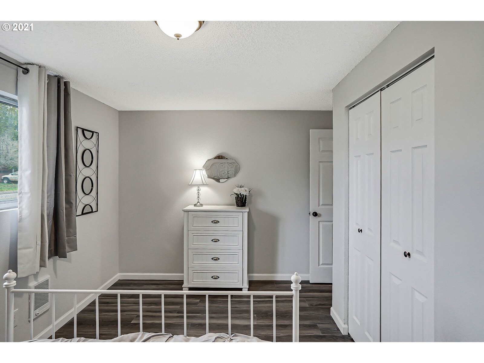4646 Lone Oak Road Southeast Salem, OR 97302 - Photo 11 of 13 Gallery Image 11