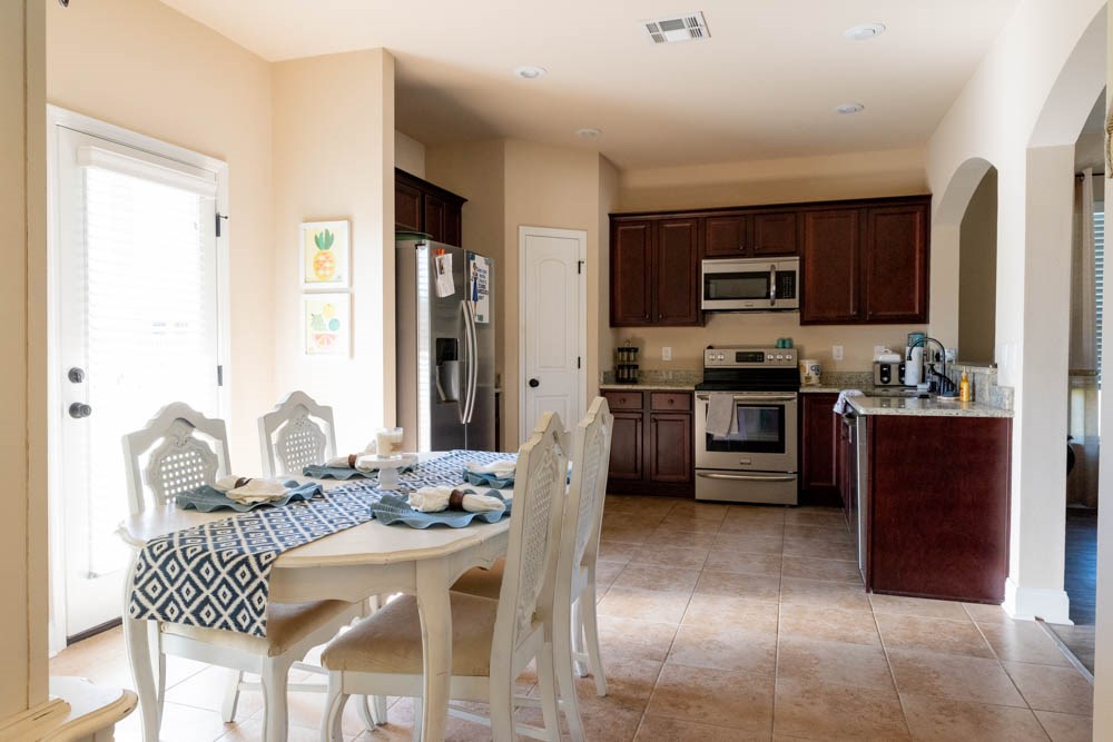 18912 Brixham Court Foley, AL 36535 - Photo 11 of 26 DINING/KITCHEN