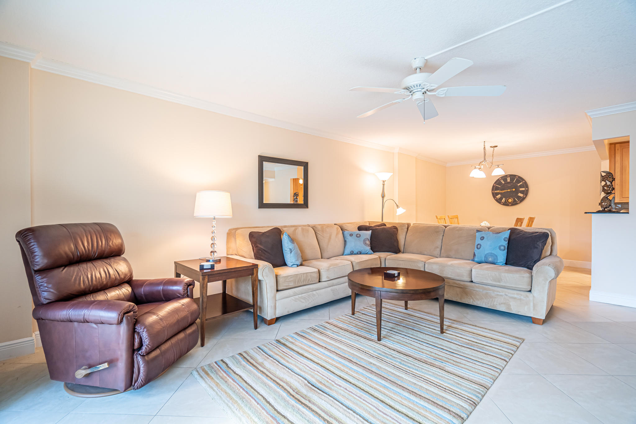 1111 South Ocean Boulevard, Unit 222 Boca Raton, FL 33432 - Photo 13 of 40 Living Room