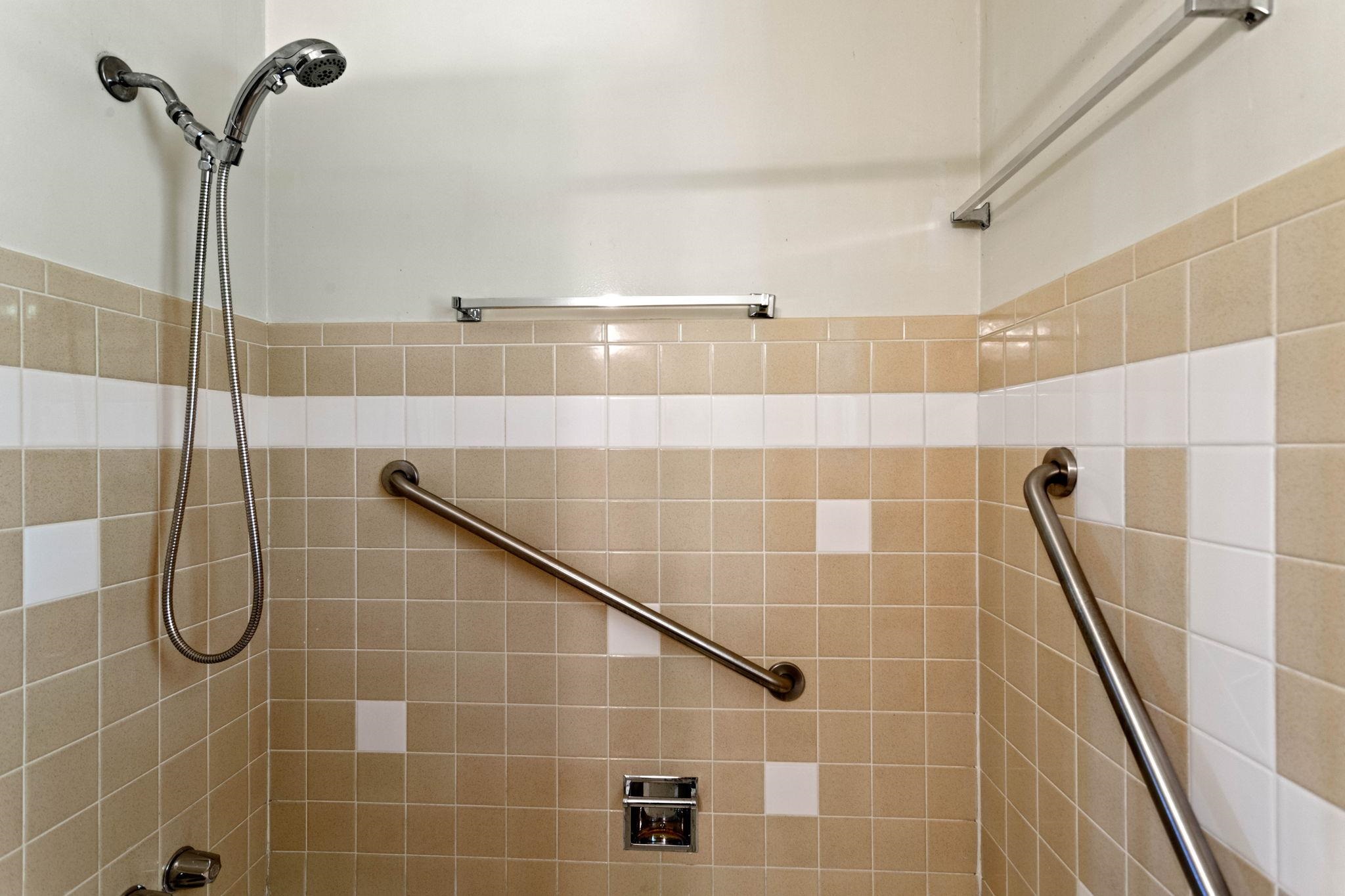 250 North Raymond Road, Unit C3 Spokane Valley, WA 99206 - Photo 29 of 33
