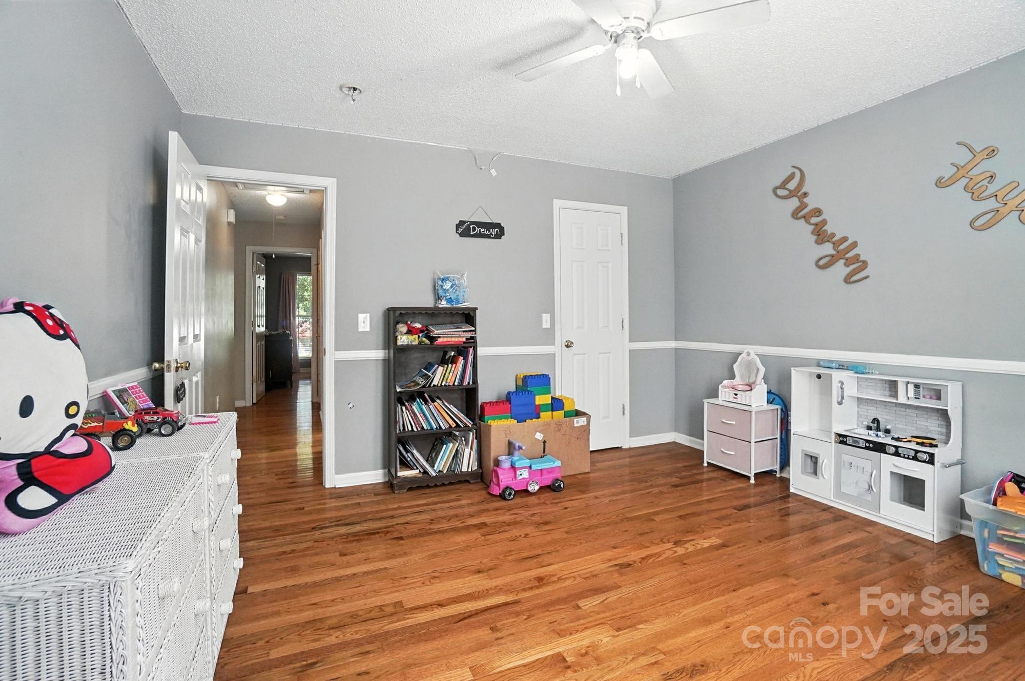 1116 State Rd S-29-770 Kershaw, SC 29067 - Photo 37 of 48 a living room with furniture and wooden floor