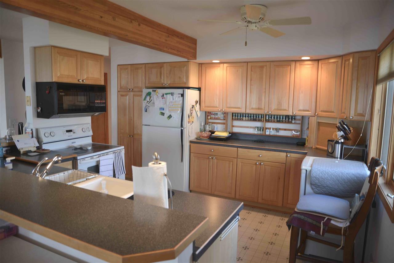 4761 Ridge Lane Kewadin, MI 49648 - Photo 8 of 39 1859746-7.JPG