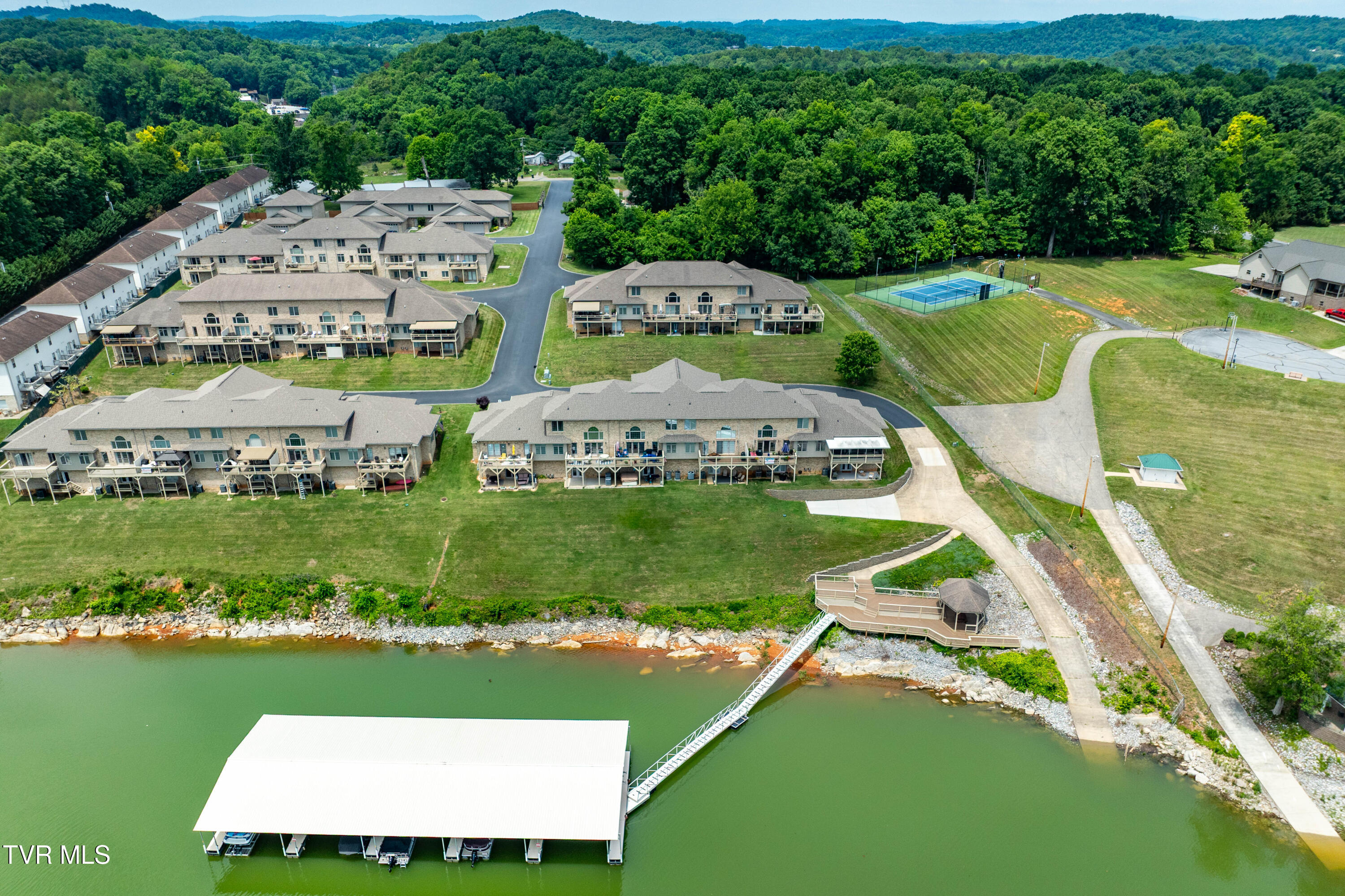 575 Boring Chapel Road, Unit 25 Johnson City, TN 37615 - Photo 6 of 70 575 Boring Chapel Rd (14 of 76)