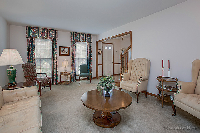 2690 Sun Valley Road Lisle, IL 60532 - Photo 2 of 17