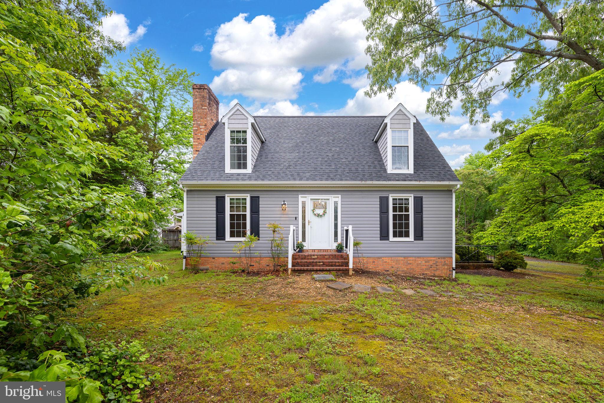 22 Apache Terrace Fredericksburg, VA 22401 - Photo 3 of 40