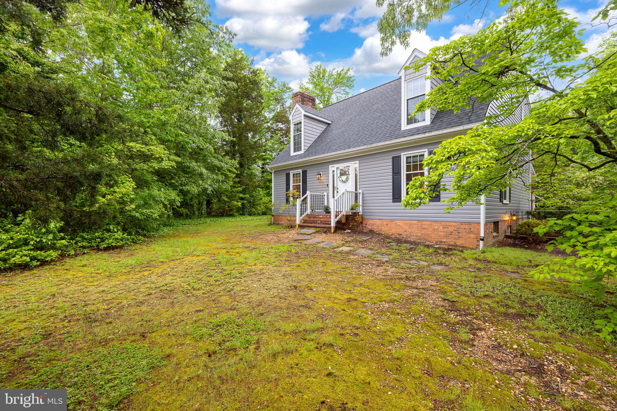 22 Apache Terrace Fredericksburg, VA 22401 - Photo 4 of 40