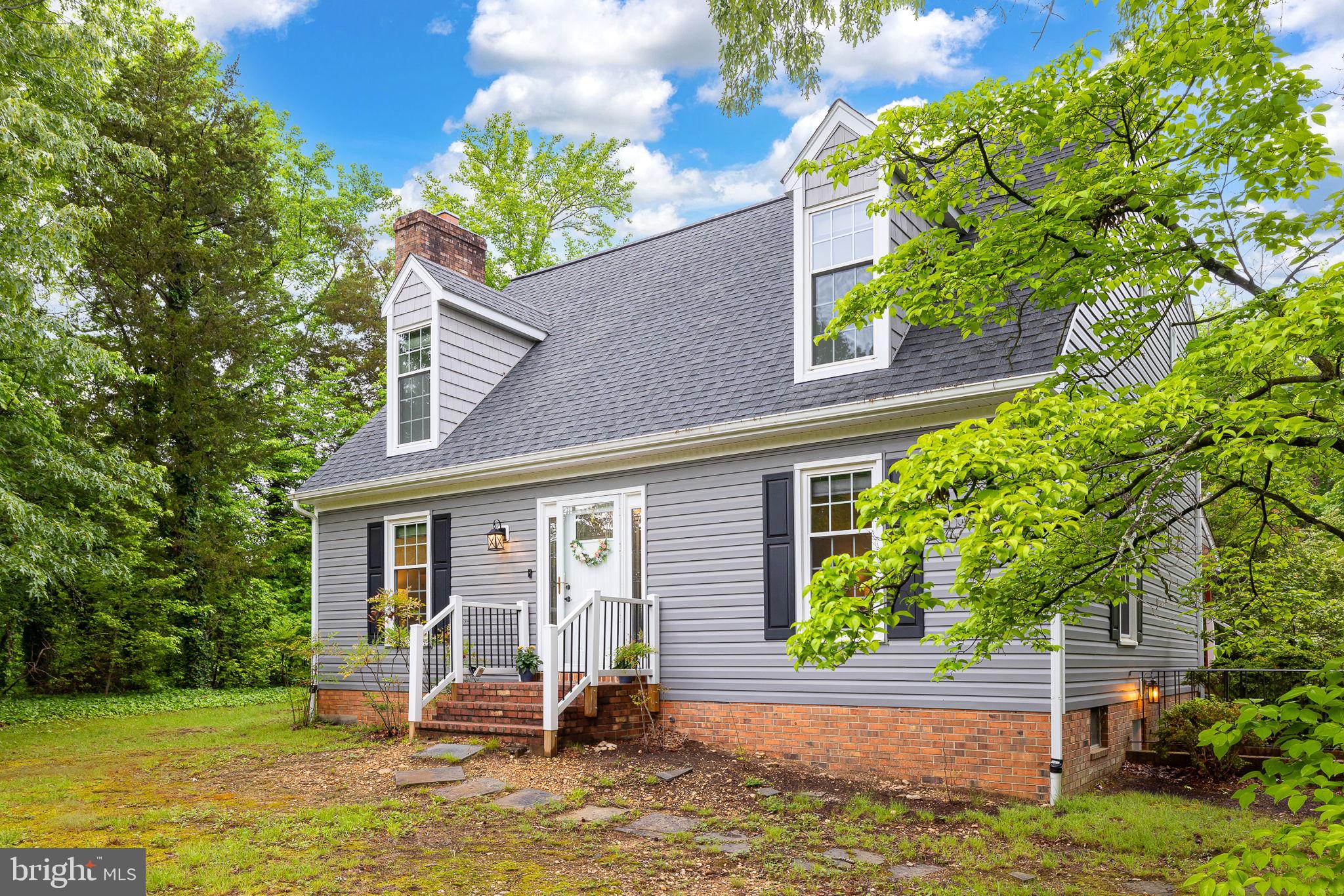 22 Apache Terrace Fredericksburg, VA 22401 - Photo 5 of 40