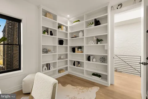 $1,599,000 | 1005 P Street Northwest, Washington, DC 20001