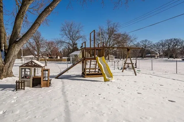 $359,900 | 2282 Bootmaker Drive, Beloit, WI 53511