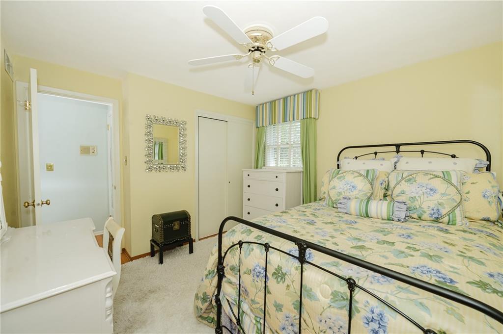 395 Maple Street Indiana, PA 15701 - Photo 24 of 34