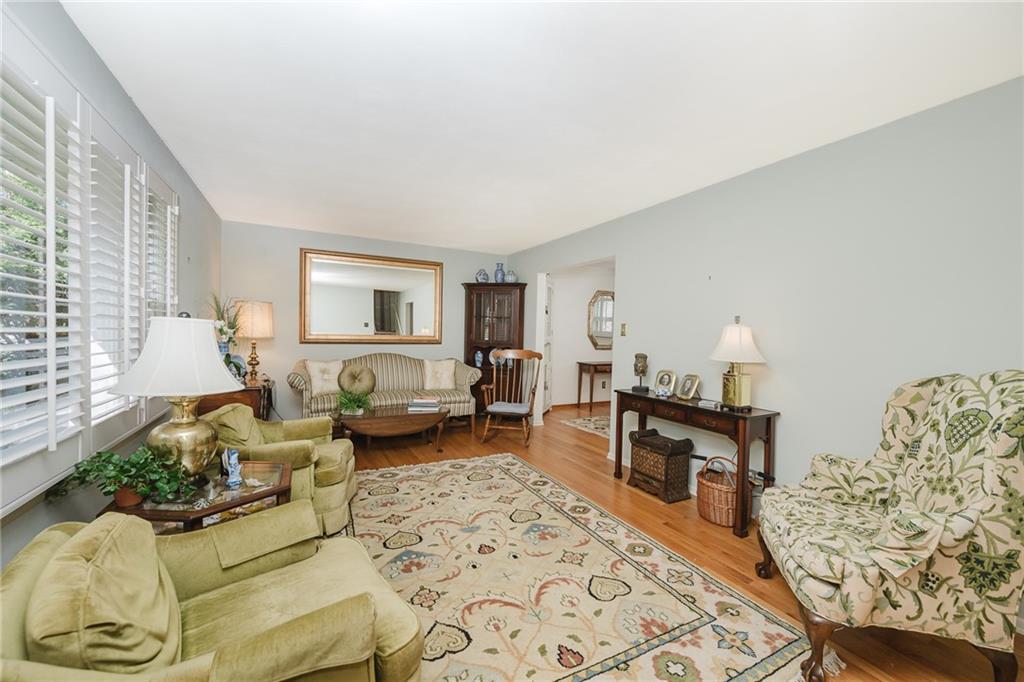 395 Maple Street Indiana, PA 15701 - Photo 5 of 34