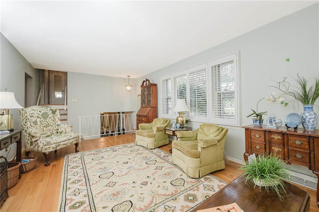 395 Maple Street Indiana, PA 15701 - Photo 6 of 34