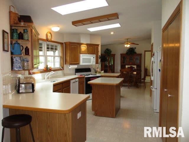 657 Cedar Valley Road Tipton, IA 52772 - Photo 6 of 24 Gallery Image 6