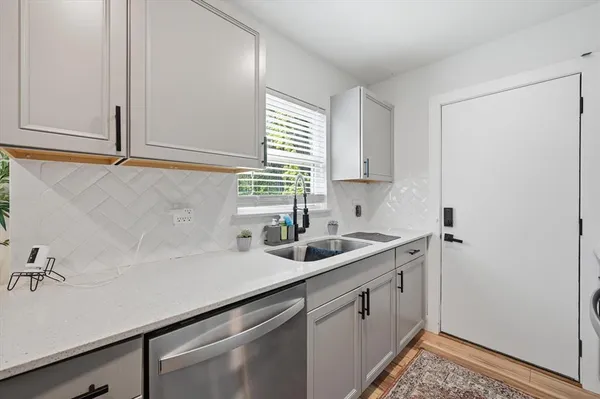 $2,200 | 303 Brodie Street, Dallas, TX 75224