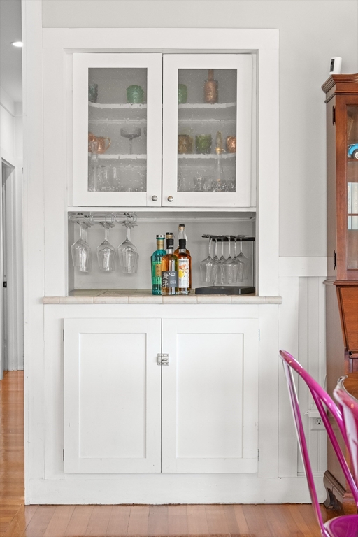 3 Bennett Street Manchester, MA 01944 - Photo 11 of 40 Gallery Image 11