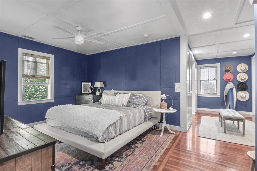 3 Bennett Street Manchester, MA 01944 - Photo 25 of 40 Gallery Image 25