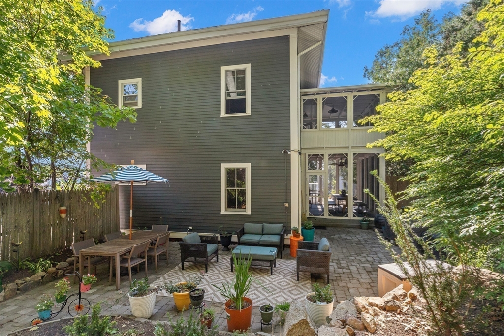3 Bennett Street Manchester, MA 01944 - Photo 35 of 40 Gallery Image 35