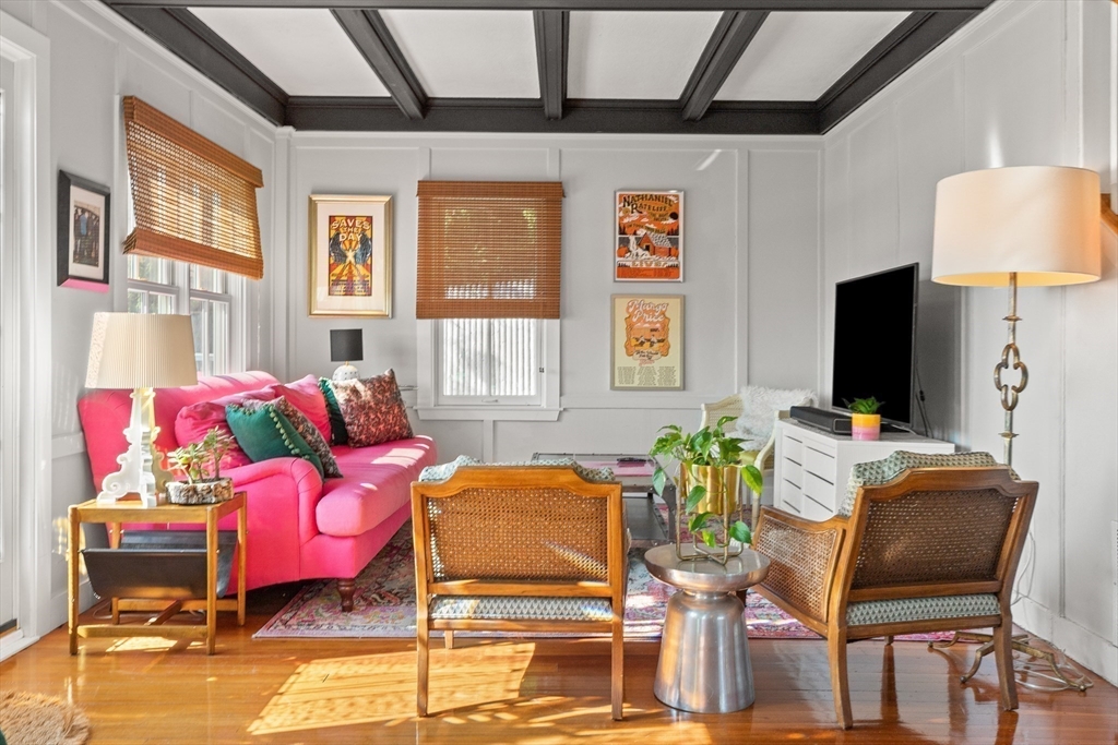 3 Bennett Street Manchester, MA 01944 - Photo 10 of 40 Gallery Image 10