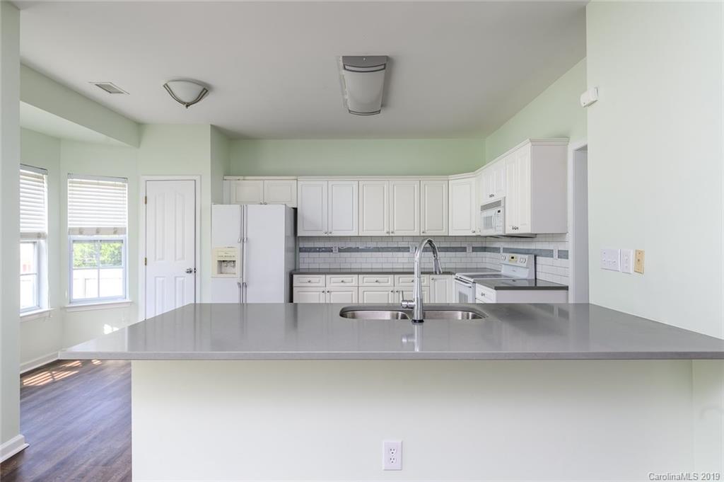 12023 Old Timber Road Charlotte, NC 28269 - Photo 11 of 33 Gallery Image 11