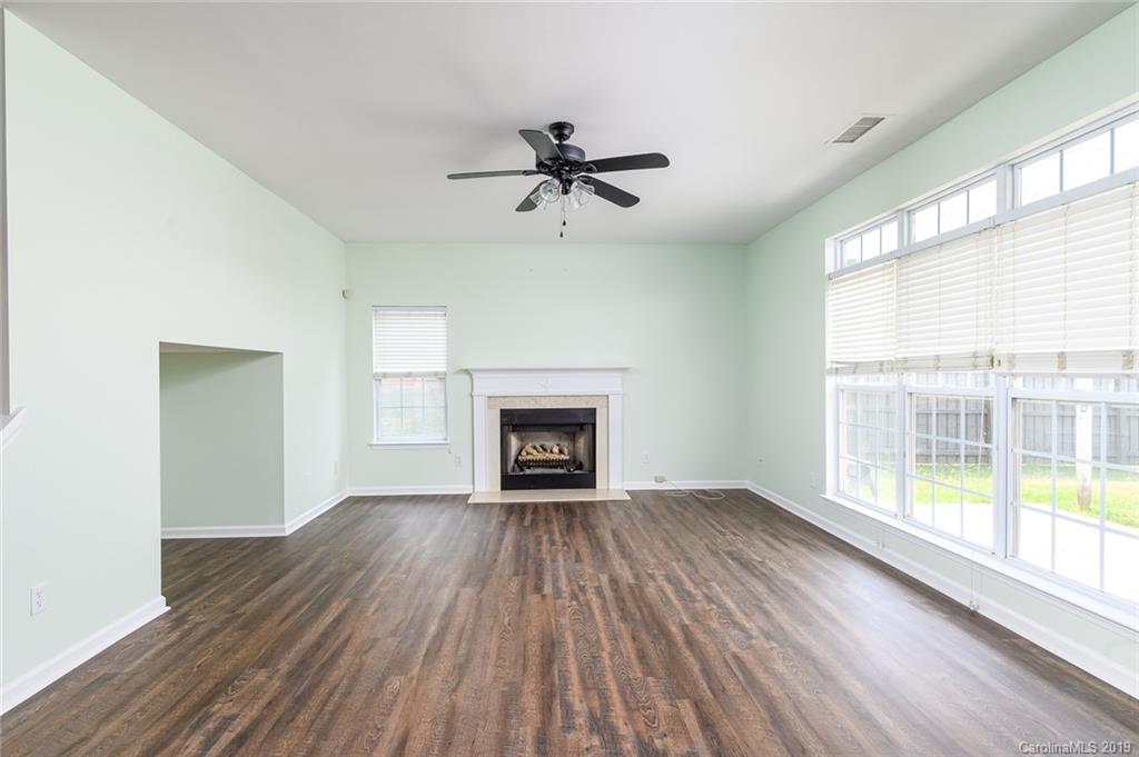 12023 Old Timber Road Charlotte, NC 28269 - Photo 7 of 33 Gallery Image 7