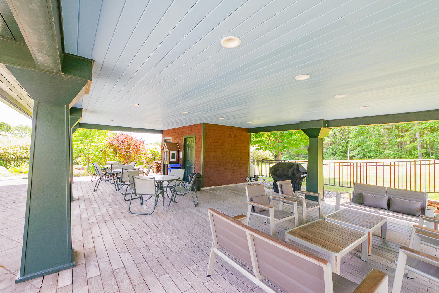 21 Eagle Point Road, Unit 15 Lincolnville, ME 04849 - Photo 36 of 42 21 Eagle Point Rd 40-(ZF-8039-27050-1-04
