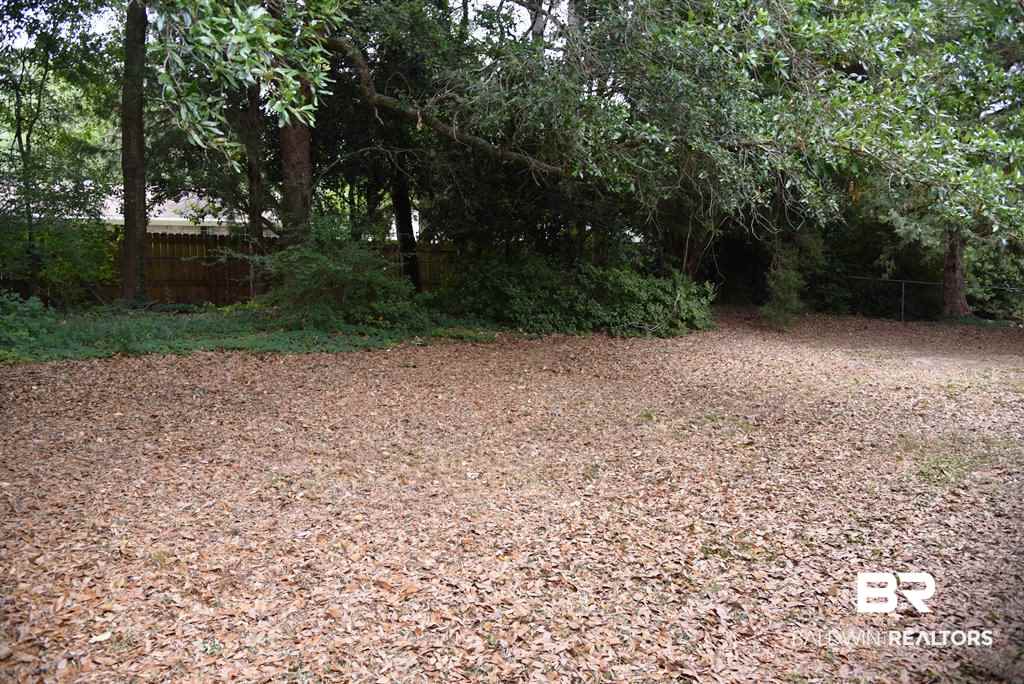 561 Stuart Street Daphne, AL 36526 - Photo 15 of 16 Gallery Image 15