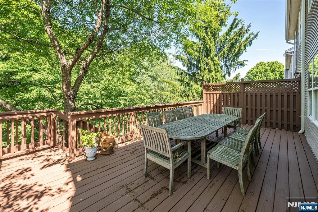 416 Green Mountain Road Mahwah, NJ 07430 - Photo 12 of 30