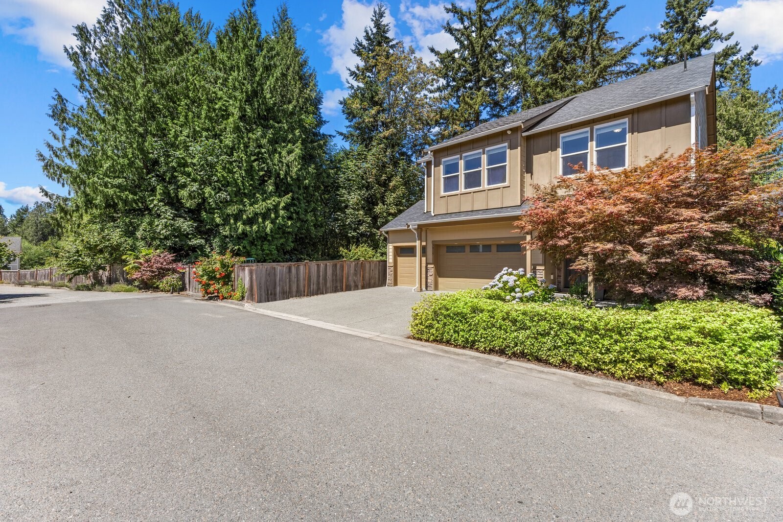 3815 163rd Street Southeast Bothell, WA 98012 - Photo 2 of 32 Gallery Image 2