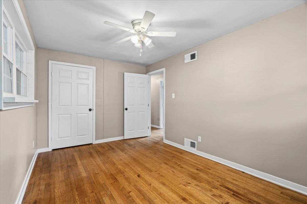1176 South White Station Road Memphis, TN 38117 - Photo 12 of 15 Wood-finish flooring throughout