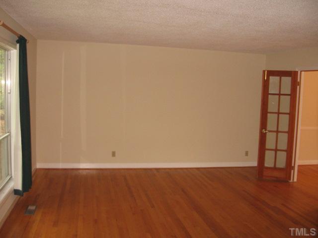 3415 Cromwell Road Durham, NC 27705 - Photo 6 of 12 Gallery Image 6