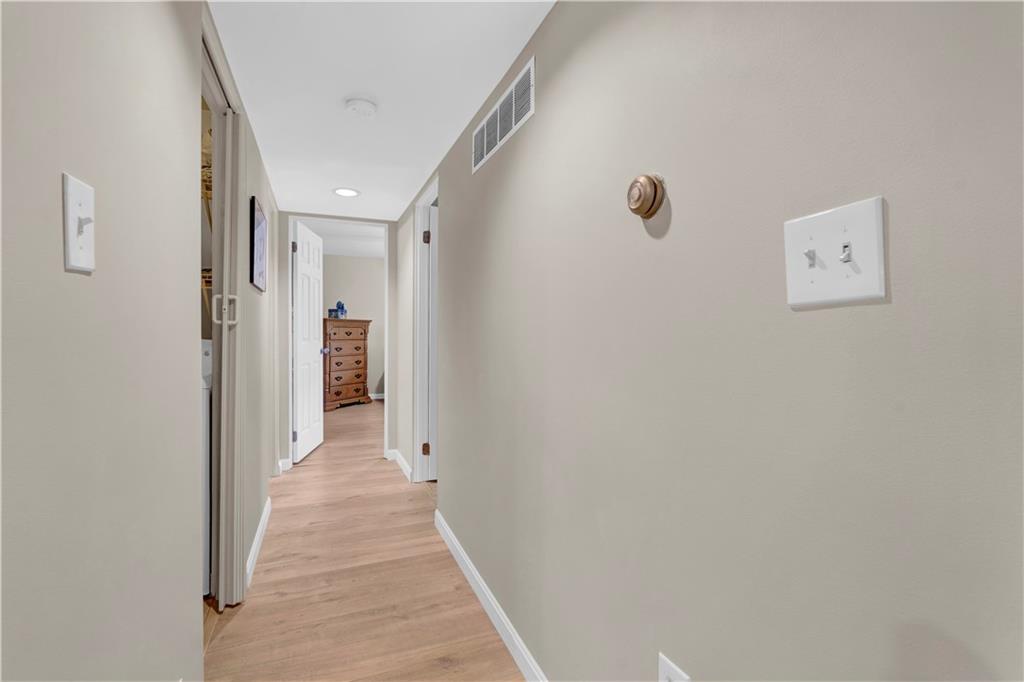 1410 Kenzie Road Pittsburgh, PA 15205 - Photo 15 of 35 Gallery Image 15