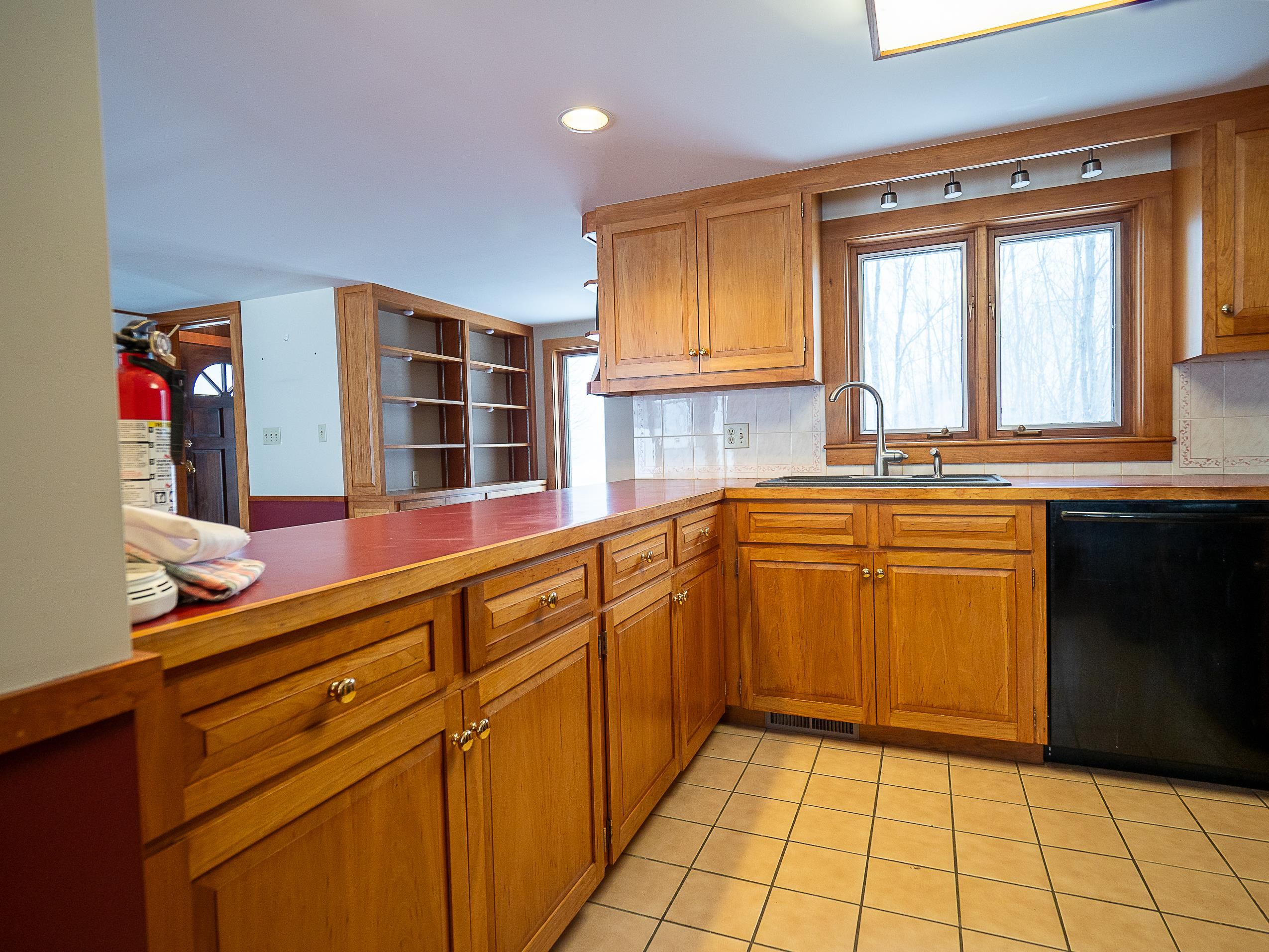 988 Jenne Road Reading, VT 05062 - Photo 14 of 38