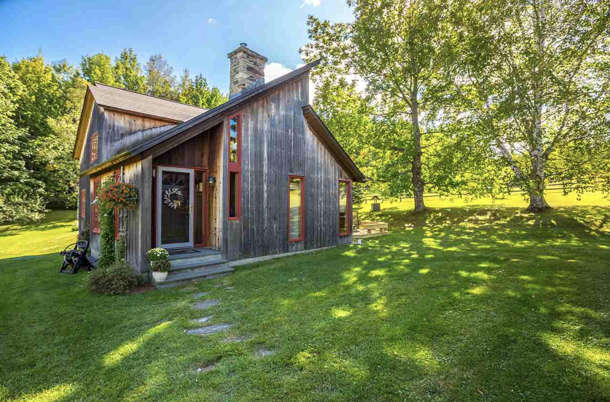 988 Jenne Road Reading, VT 05062 - Photo 4 of 38