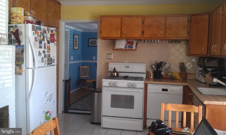 5954 Atteentee Road Springfield, VA 22150 - Photo 2 of 30 Kitchen