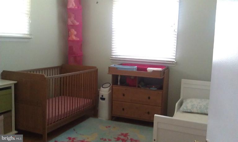 5954 Atteentee Road Springfield, VA 22150 - Photo 19 of 30 Bedroom