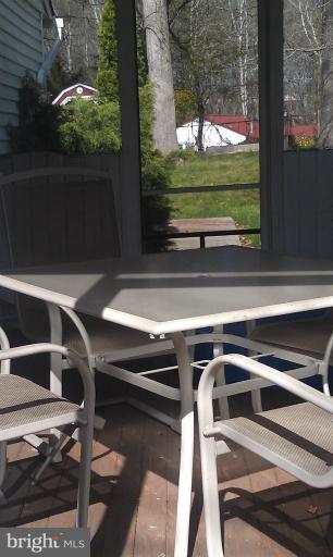 5954 Atteentee Road Springfield, VA 22150 - Photo 29 of 30 screen porch