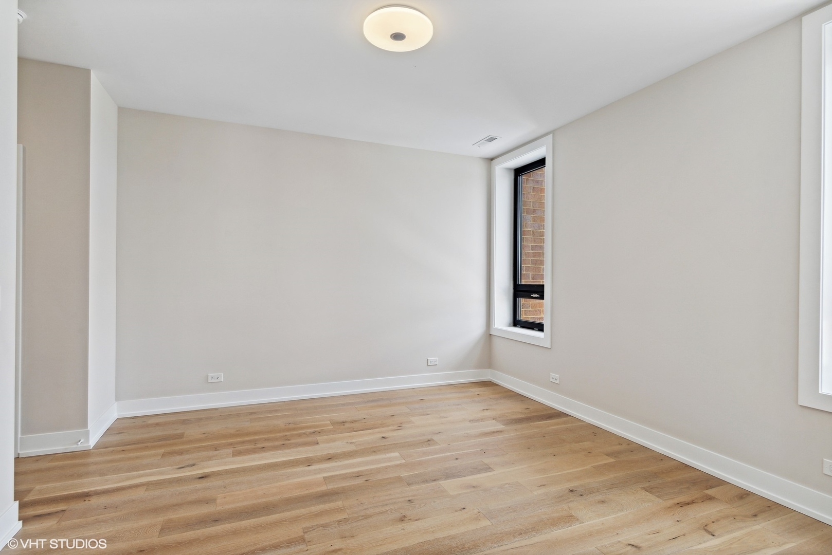 3332 West Irving Park Road, Unit 3 Chicago, IL 60618 - Photo 10 of 18