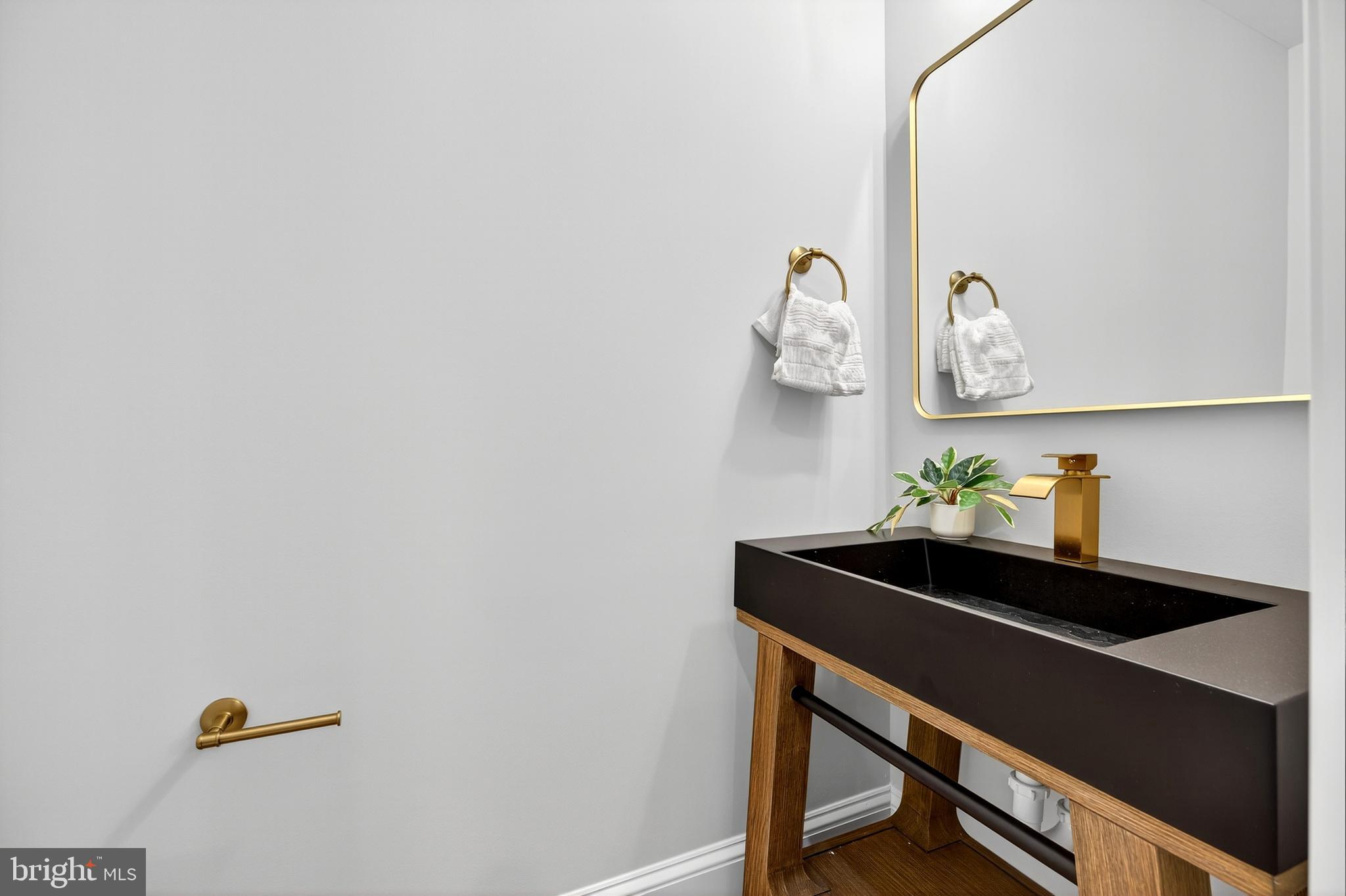 3616 10th Street Northwest Washington, DC 20010 - Photo 21 of 44