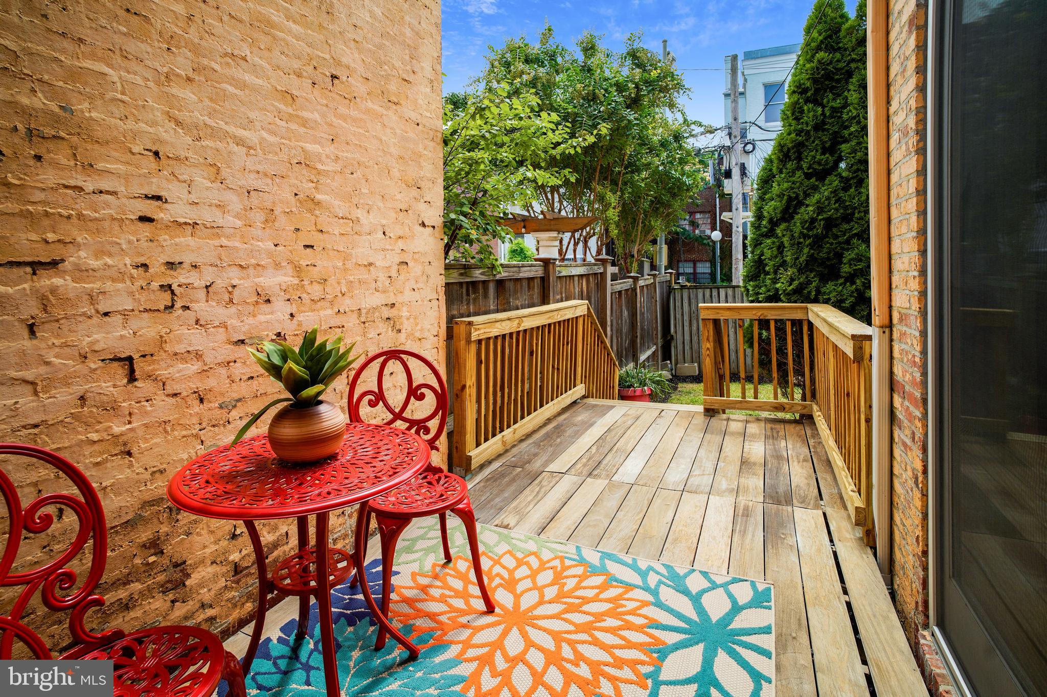 1322 Riggs Street Northwest Washington, DC 20009 - Photo 30 of 40 Deck