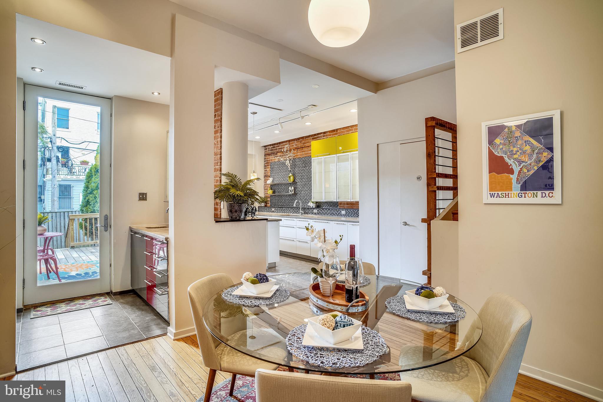 1322 Riggs Street Northwest Washington, DC 20009 - Photo 9 of 40 Dining Room