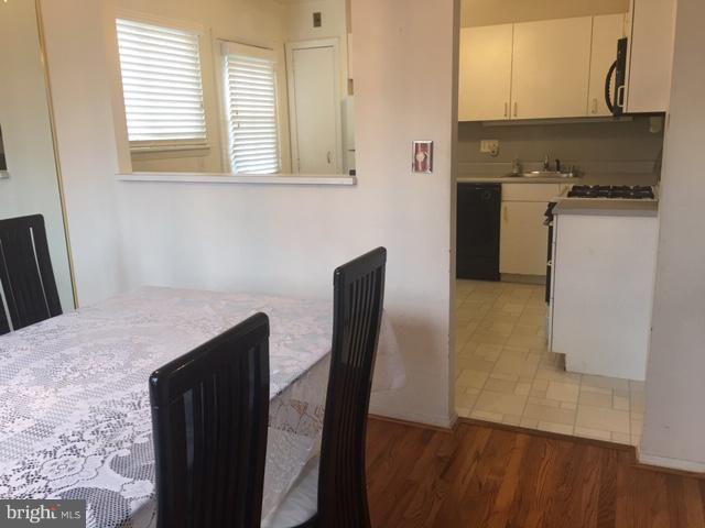 8029 Montwood Road Baltimore, MD 21244 - Photo 7 of 8 Sun Lite Rooms