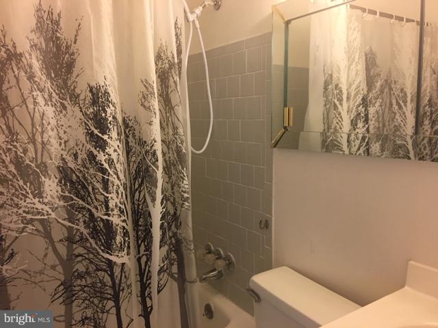 8029 Montwood Road Baltimore, MD 21244 - Photo 8 of 8 Full Bath